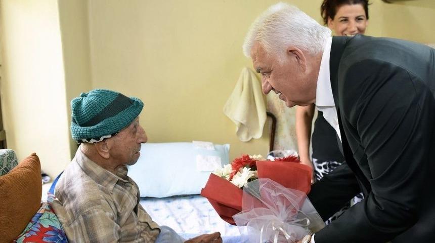 Evde Bakım Hizmetinde Tıbbi M&uuml;dahale 100 Bini Aştı