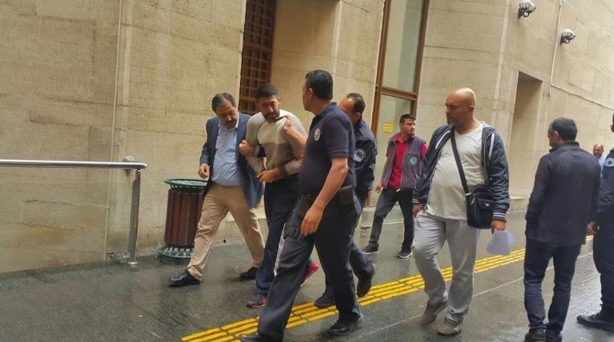 Taciz Zanlısının Firar Hayalleri Merdivenlere Takıldı