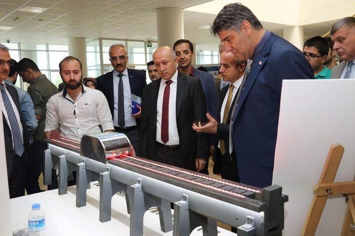 Geleceğin Mühendisleri Projelerini Sergiledi G4