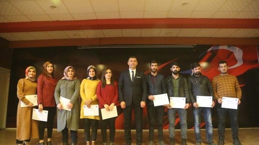 Silopi&rsquo;de 60 Kursiyer Sertifikasına Kavuştu