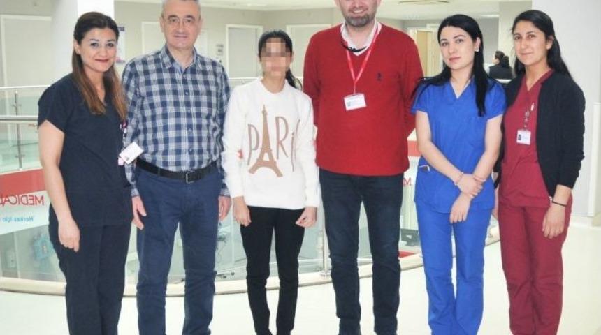 Iraklı Kız Şifayı T&uuml;rkiye&rsquo;de Buldu