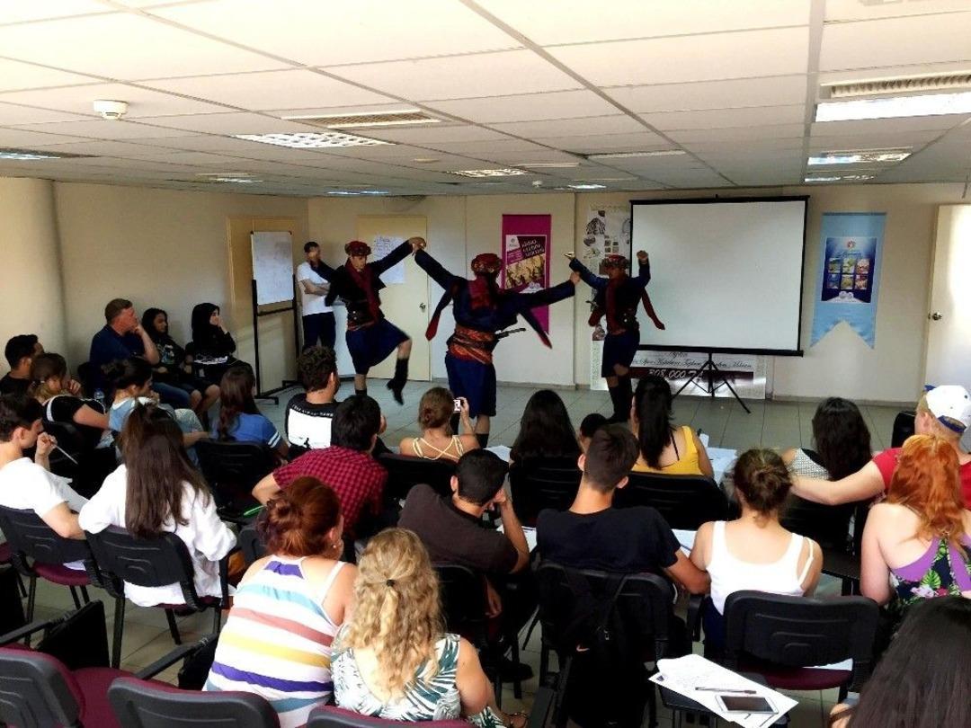 &rsquo;b&ouml;cekler&rsquo; Projesi İle T&uuml;rk K&uuml;lt&uuml;r&uuml;n&uuml; &Ouml;ğrendiler