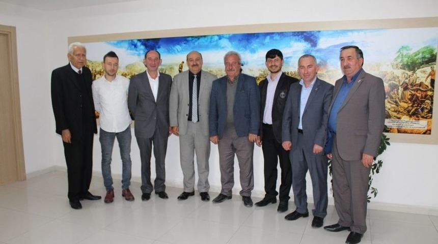 Esob Başkanı Konak&rsquo;a İlk Ziyaret Şuhut Esnaf Odası&rsquo;ndan Oldu