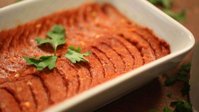 Bayat Ekmekli Muhammara (Çemen)