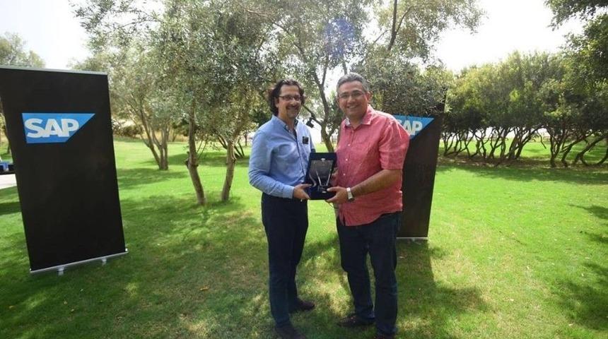 Sap T&uuml;rkiye&rsquo;den İtelligence&rsquo;a 4 &Ouml;d&uuml;l Birden