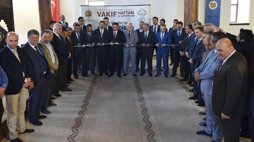 Restore Edilen Ahi Evran Camii T&ouml;renle A&ccedil;ıldı