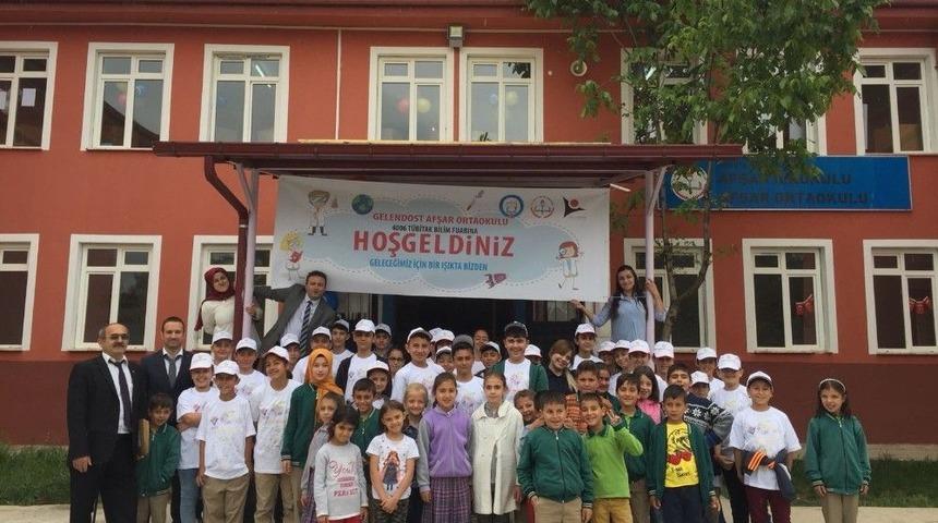 Isparta&rsquo;daki K&ouml;y Okulunda Bilim Fuarı