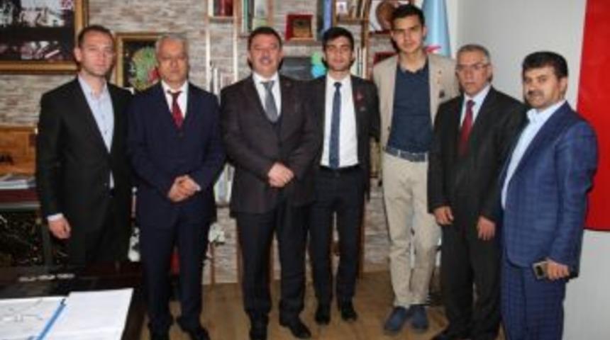 Kur&rsquo;&acirc;n B&uuml;lb&uuml;llerinden M&uuml;d&uuml;r Yıldız&rsquo;a Ziyaret