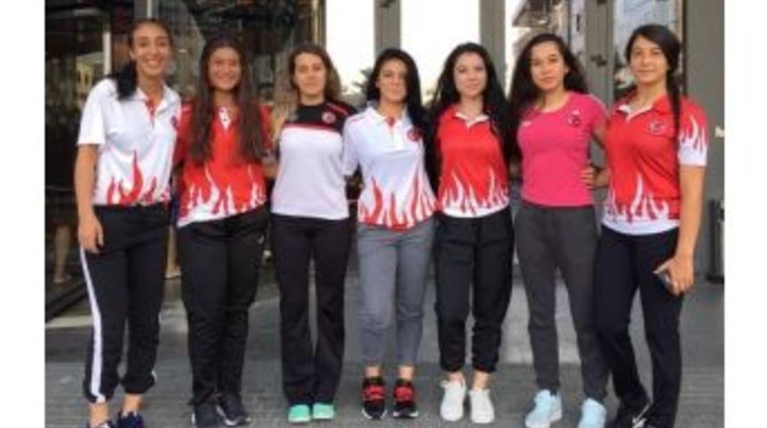 Kepez Belediyespor Uluslararası Şampiyonlar Minderinde