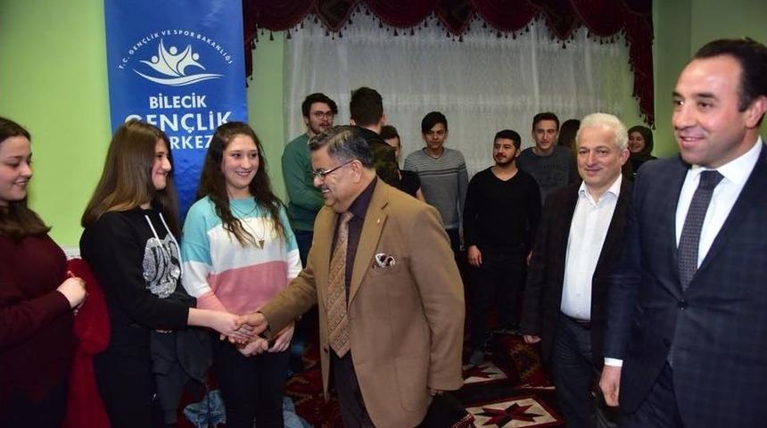 Başkan Yağcı, &Ouml;ğrencilerle Bir Araya Geldi