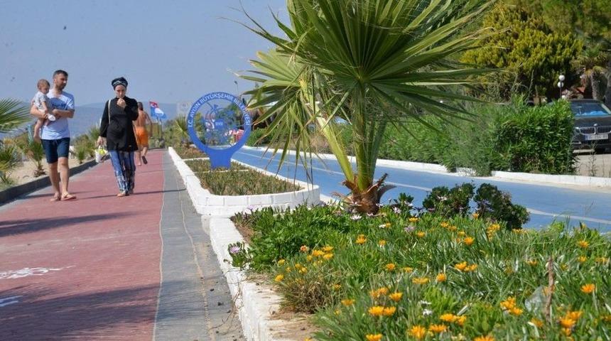 B&uuml;y&uuml;kşehirden Yaza &Ccedil;i&ccedil;ek Dokunuşu