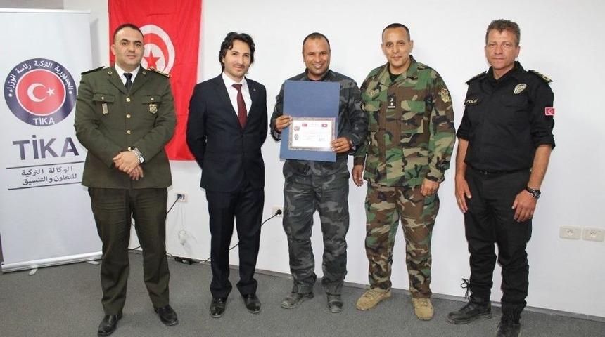Tika Ve Emniyet Genel M&uuml;d&uuml;rl&uuml;ğ&uuml;nden Tunus Emniyet Ve Jandarma Teşkilatı Personeline Eğitim