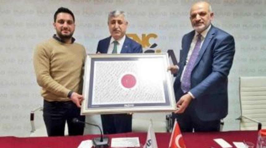 Polat Gen&ccedil; M&uuml;siad Akademiye Konuk Oldu