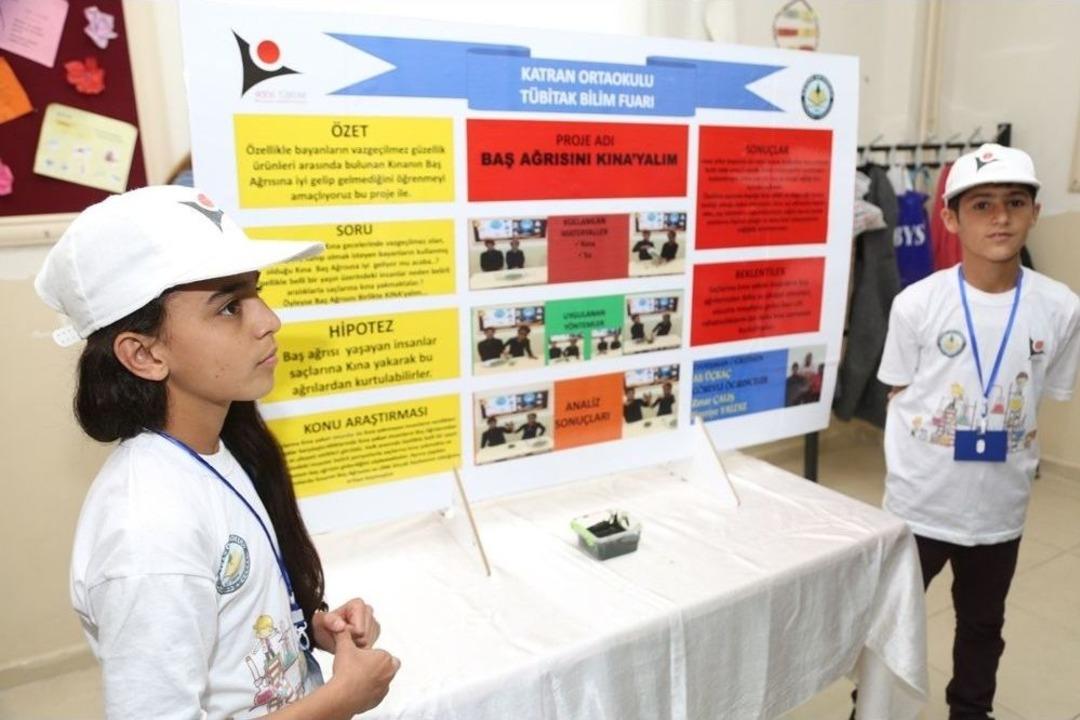 Cizre&rsquo;de Katran Ve Aşağı &Ccedil;eşme Okullarında A&ccedil;ılan Bilim Fuarı İlgi G&ouml;rd&uuml;