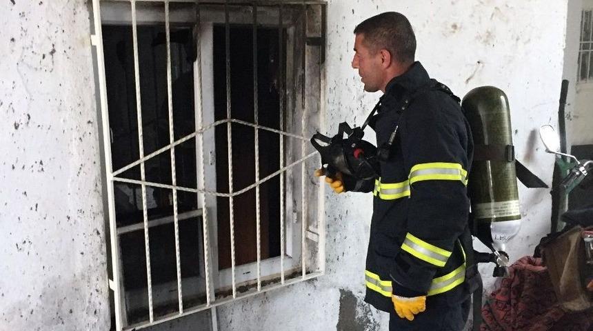 Midyat&rsquo;ta Ev Yangını