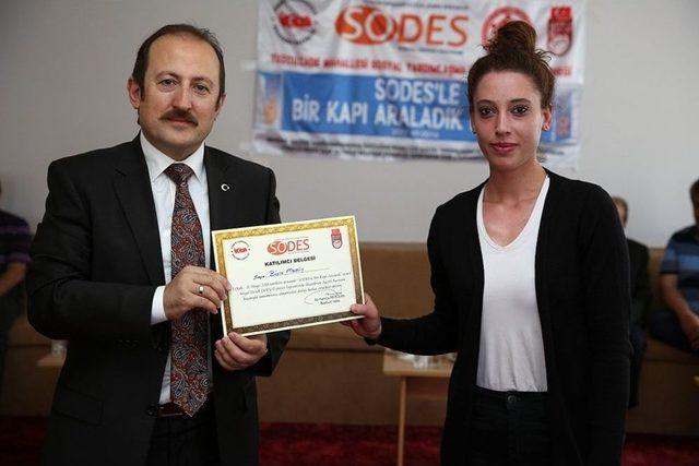 Aş&ccedil;ılık Kursiyerlerine Sertifikaları Verildi 1