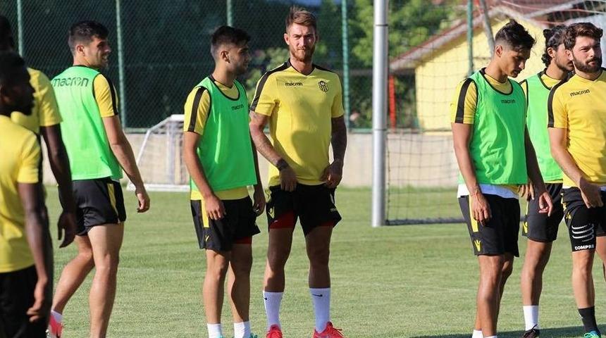 Evkur Yeni Malatyaspor&rsquo;un Yeni Transferi Kampa Katıldı
