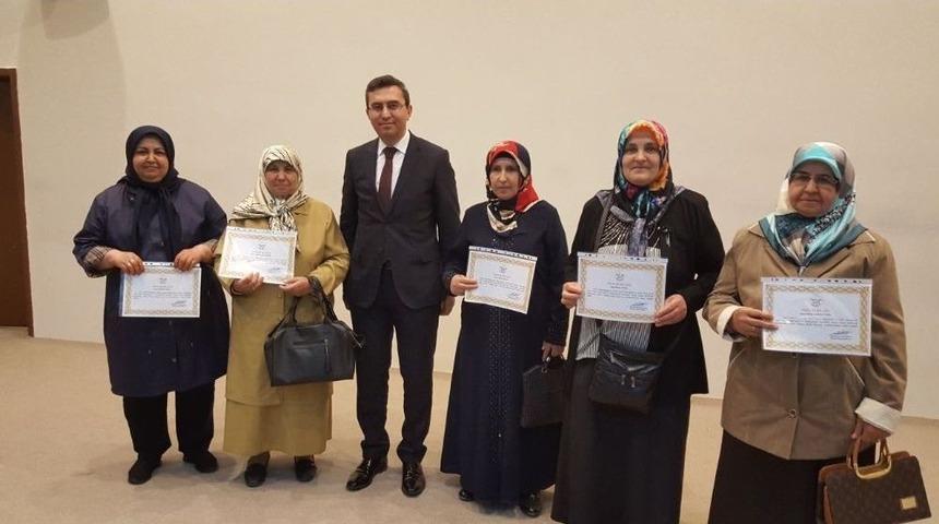 Devrek&rsquo;te Okuma Yazma Seferberliği Sertifika T&ouml;reni