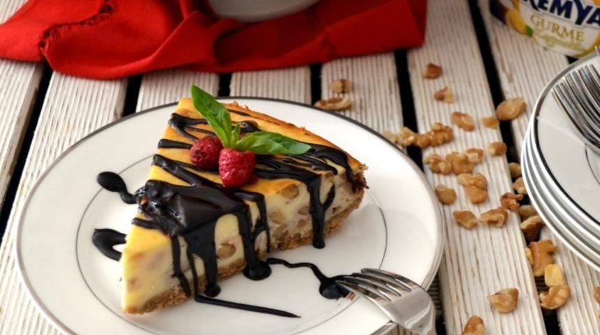 Cevizli Cheesecake
