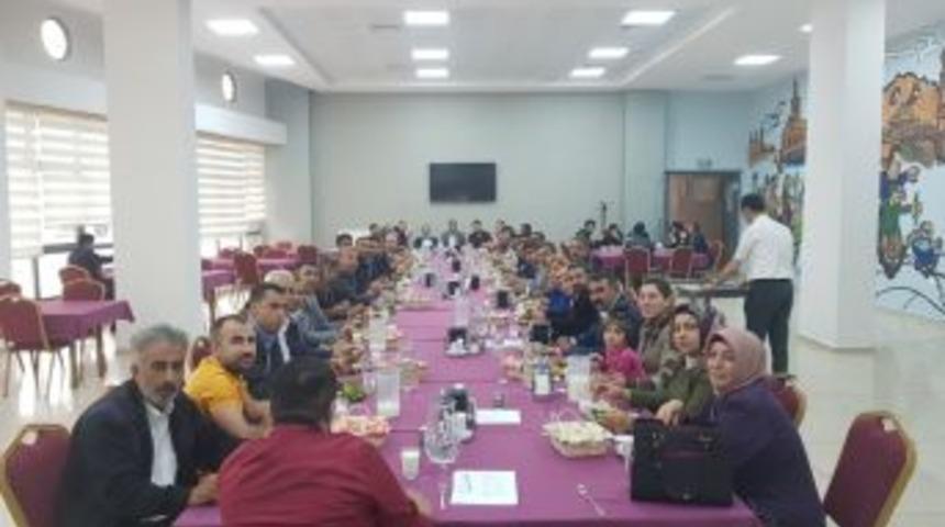 Ak Parti Bağlar İl&ccedil;e Başkanlığı Se&ccedil;im Hazırlıklarını S&uuml;rd&uuml;r&uuml;yor