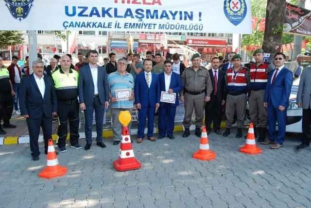 Bayramiç’te Trafik Haftası Etkinliği