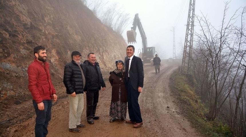 Başkan Kaya, Yol &Ccedil;alışmalarını İnceledi