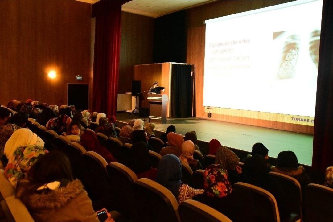 İpekyolu Belediyesinden &ldquo;t&uuml;t&uuml;n Ve İnsan Sağlığı&rdquo; Konulu Seminer