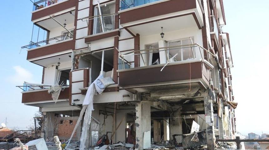 Kırıkkale&rsquo;deki Doğalgaz Patlamasında Sokak Savaş Alanına D&ouml;nd&uuml;