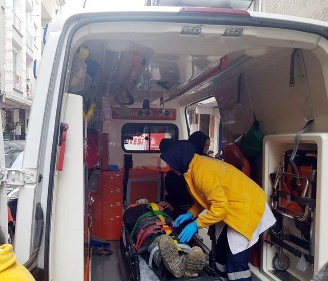 Esenler&rsquo;de Bir İş&ccedil;i G&ouml;&ccedil;&uuml;k Altında Kaldı 1