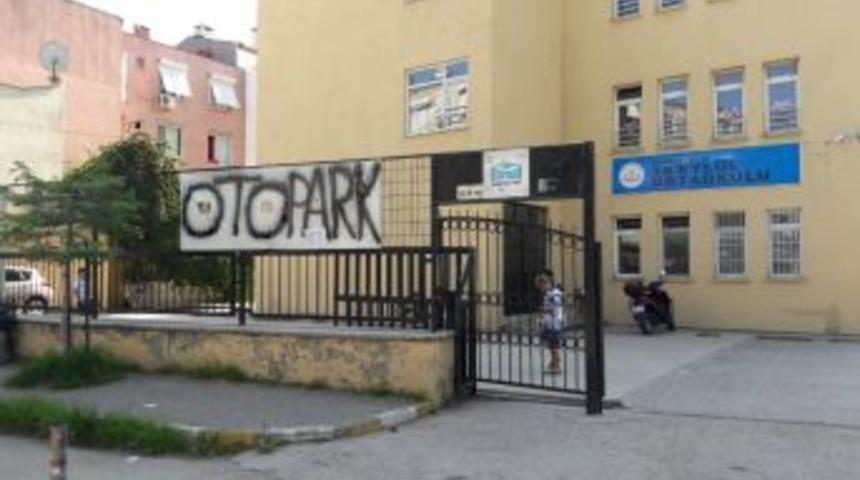 Erdek&rsquo;te Otopark Sorunu &Ccedil;&ouml;z&uuml;l&uuml;yor