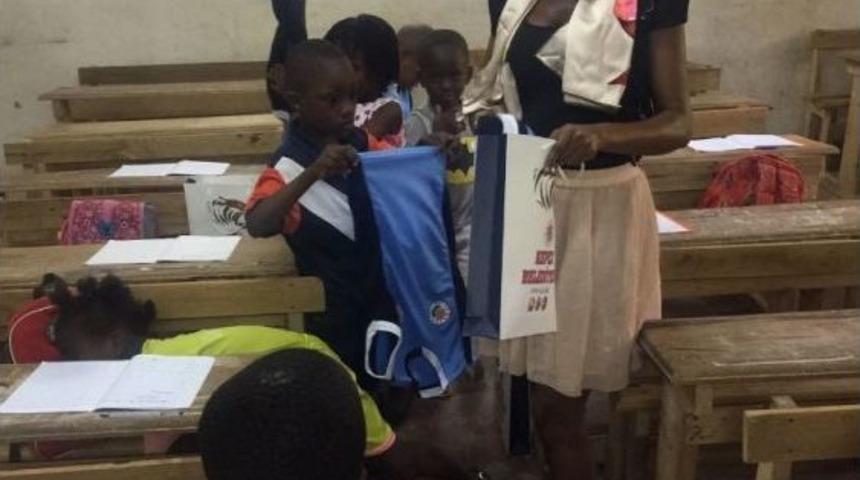 Kepez&rsquo;den Afrikalı &Ccedil;ocuklara Forma