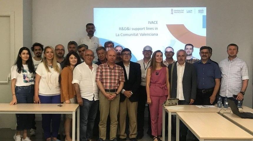 Başkan &Ccedil;olakbayrakdar: "kayseri D&uuml;nyas Pastasından Daha Fazla Pay Alacak"