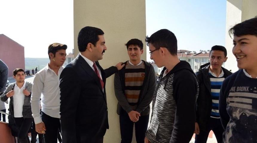 Belediye Başkanı Yaşar Bah&ccedil;eci: "eğitim Desteklerimiz Devam Edecek"