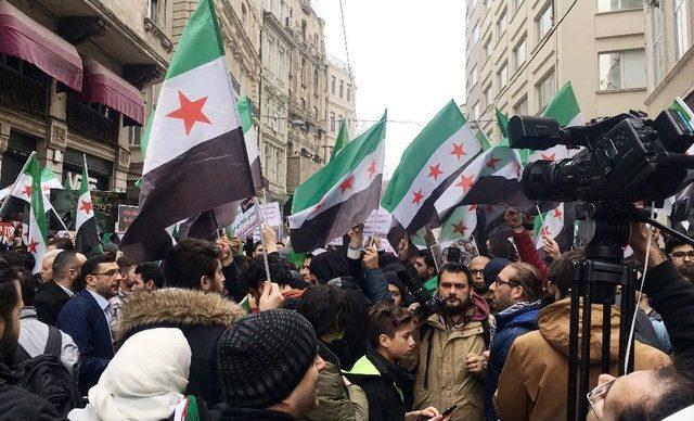 Rusya Başkonsolosluğu Önünde ‘doğu Guta’ Protestosu