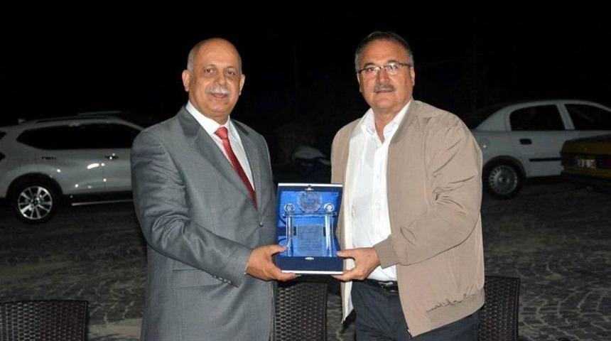 Yeni İl Milli Eğitim M&uuml;d&uuml;r&uuml; Yavuz, G&ouml;reve Başladı