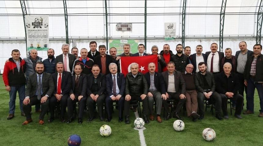 Başkan Kasap Halı Sahada D&uuml;zenlenen Etkinliğe Katıldı