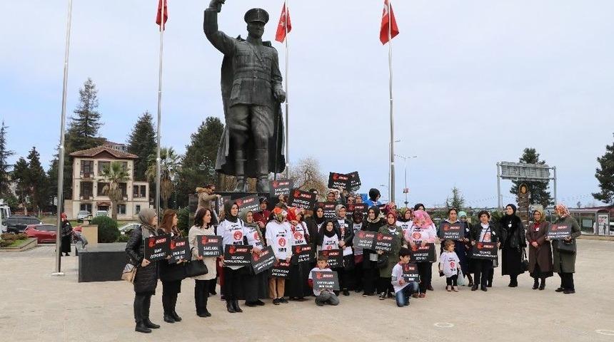 Rizeli Kadınlardan &Ccedil;ocuk İstismarı Ve Tecav&uuml;ze İdam Talebi