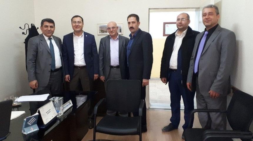 &Ouml;ner: &ldquo;yokluğu, Samimiyetle Varlığa &Ccedil;evirenleriz&rdquo;