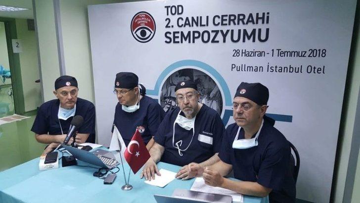İstanbul’da Canlı Cerrahi İle Doktorlara Göz Ameliyatları Eğitimi Verildi G4