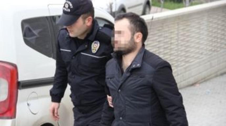 Fet&ouml;&rsquo;n&uuml;n Gaybubet Evinde Yakalanan &Ouml;ğretmen Tutuklandı