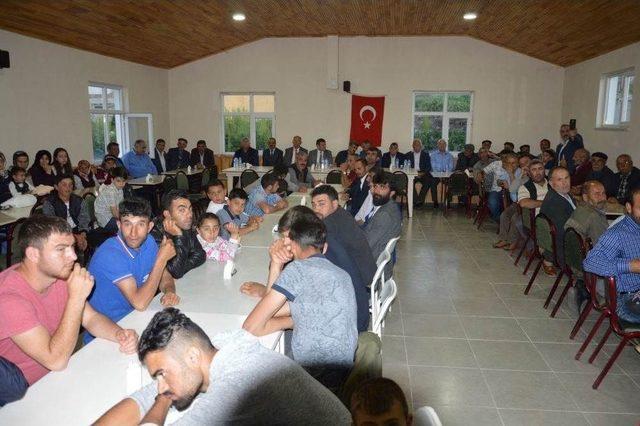 Vali Bilmez, Çıldır Gölbelen Köyü’nde Taziye Evi Açılışına Katıldı