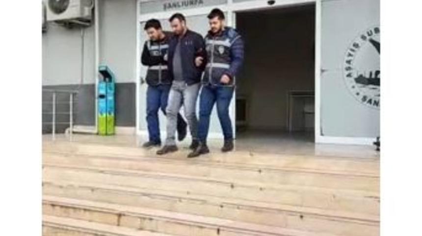 Test S&uuml;r&uuml;ş&uuml; Bahanesiyle Bindiği Otomobillerle Kayıplara Karışan Hırsız Yakalandı