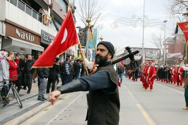 Muhtarlardan Mehterli Askerlik Başvurusu