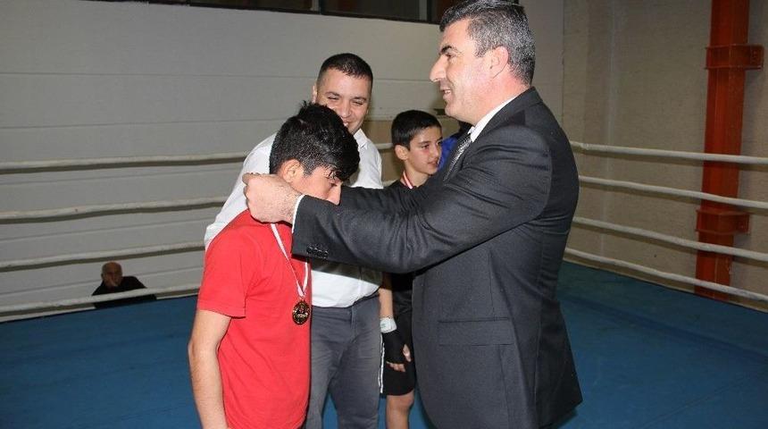 Boks İl Birinciliği Müsabakaları Sona Erdi