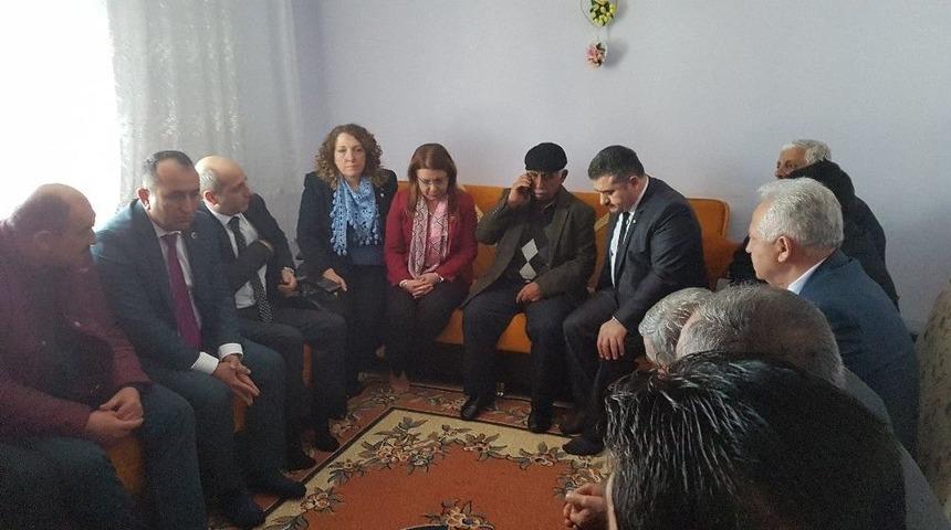 Chp Genel Başkan Yardımcısı Karaca&rsquo;dan Şehit Ailesine Ziyaret