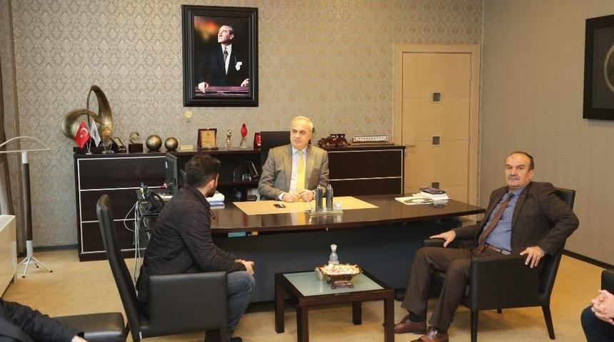 Elektrikli Ara&ccedil; &Uuml;reten Gen&ccedil;lerden Satso&rsquo;ya Ziyaret