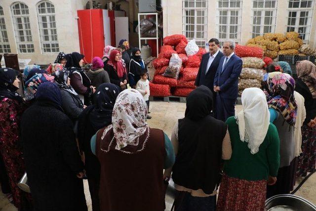 Şanlıurfa&rsquo;da Aşevinin Bir Yıllık Ekmek İhtiyacı Karşılandı 1