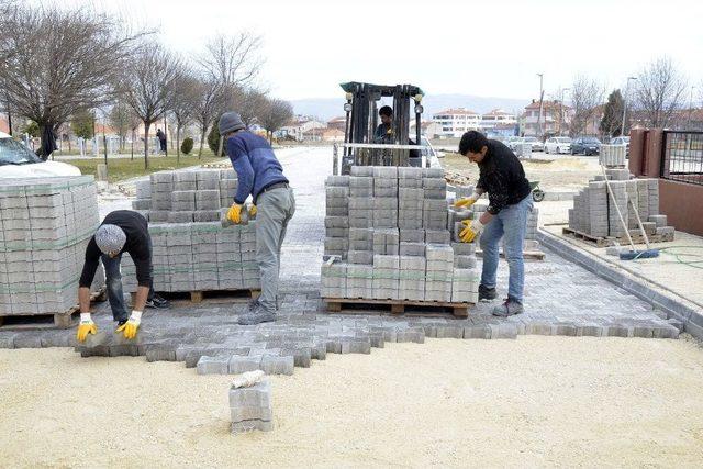 Fen İşleri Müdürlüğü Çalışmalarını Sürdürüyor