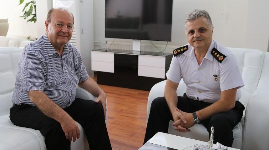 İl Jandarma Komutanı Acara&rsquo;dan Başkan &Ouml;zakcan&rsquo;a Veda Ziyareti