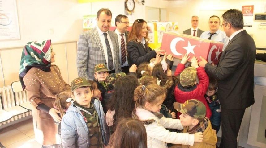 Anaokulu Öğrencilerinden Mehmetçiğe Moral Hediyesi